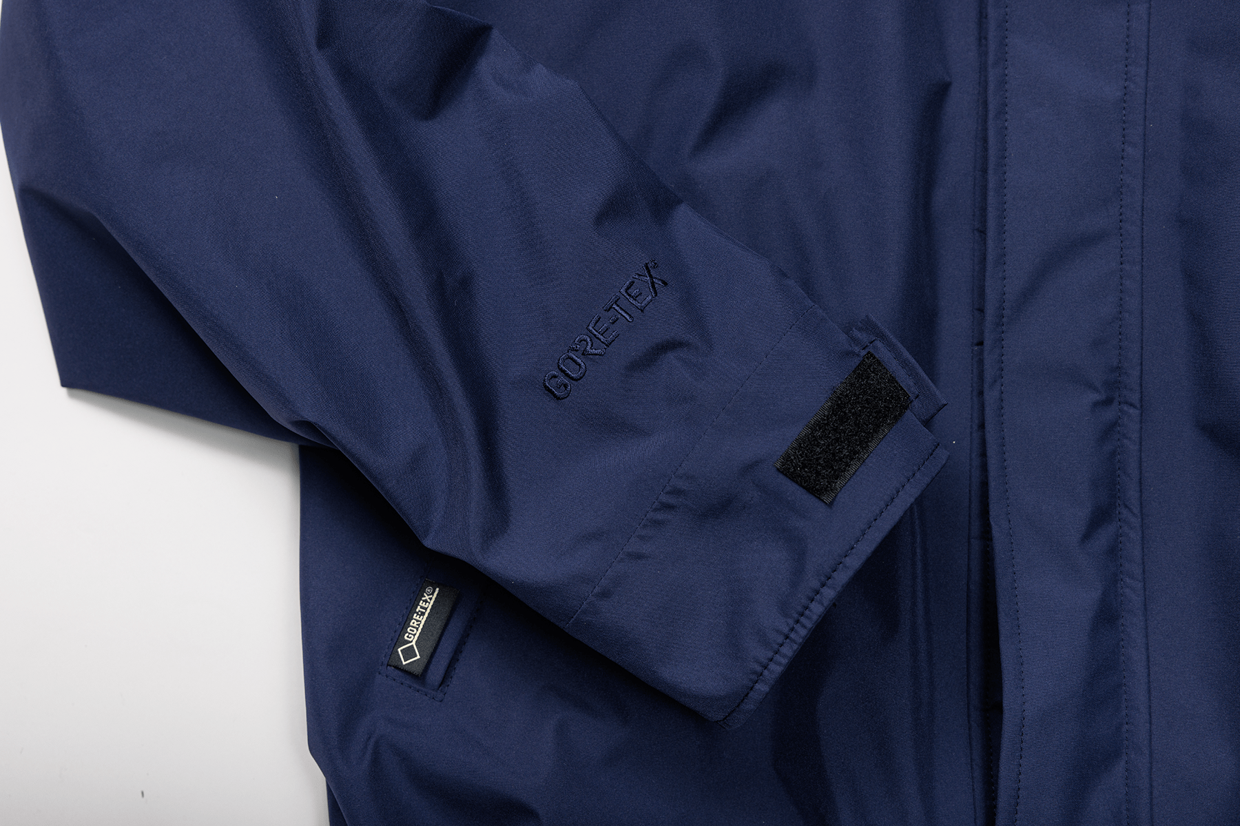 BOATHOUSE BLITZ WATERPROOF JACKET - Image 8